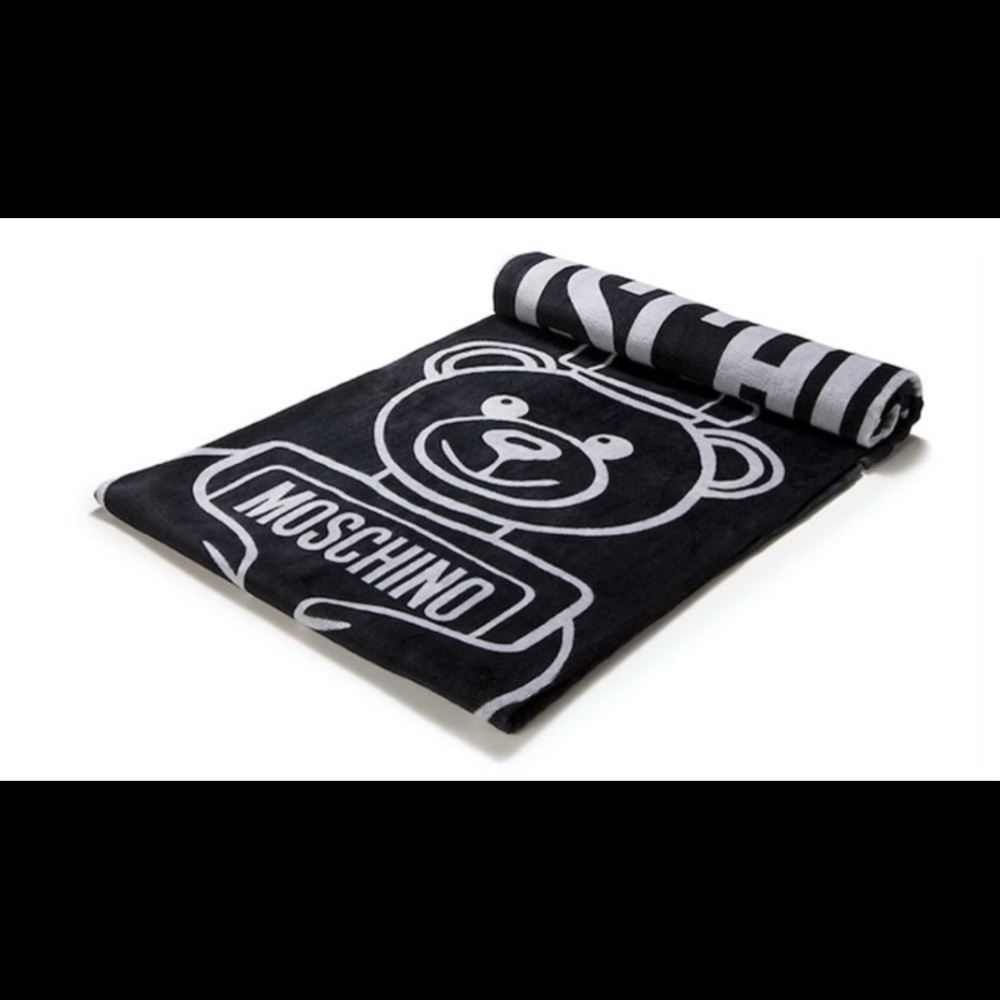 Moschino Towel